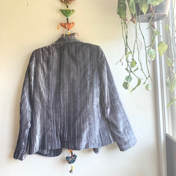 ⚡️SOLD⚡️ - Picture 3 of 4